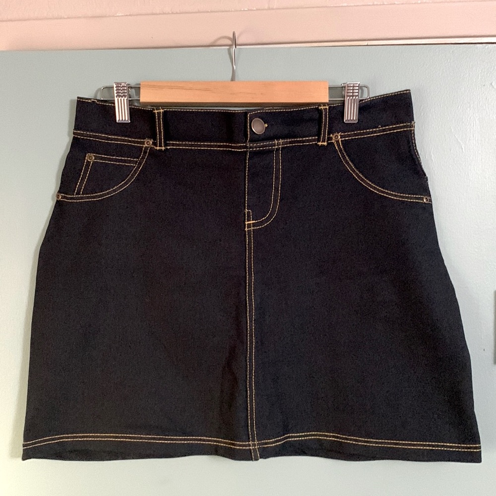 Metropolitan Denim Skirt